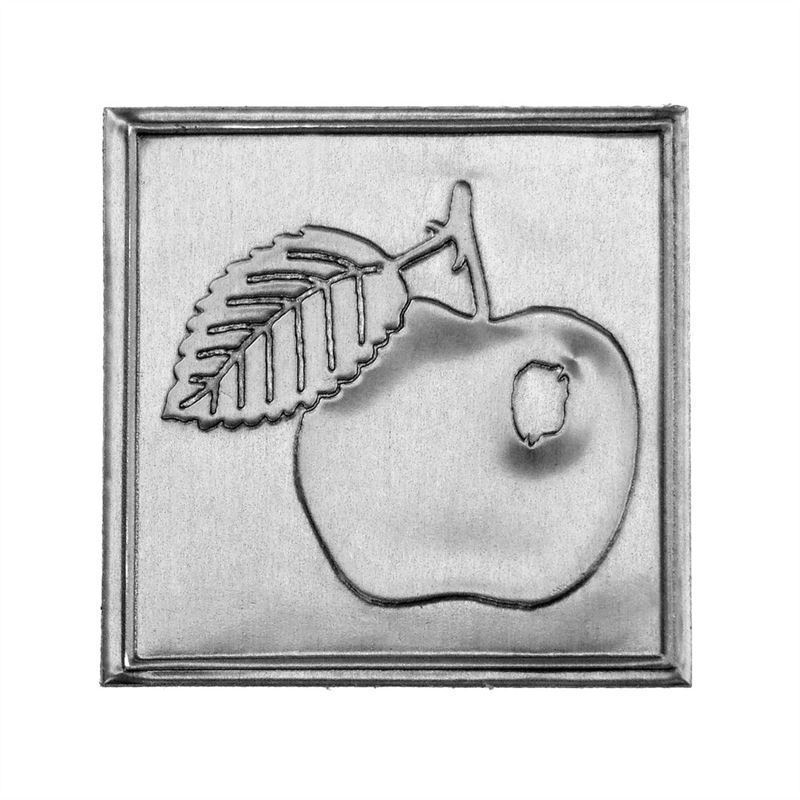 Oznaka od kalaja 'Jabuka', kvadratna, metal, srebrna Oznaka od kalaja 'Jabuka', kvadratna, metal, srebrna
