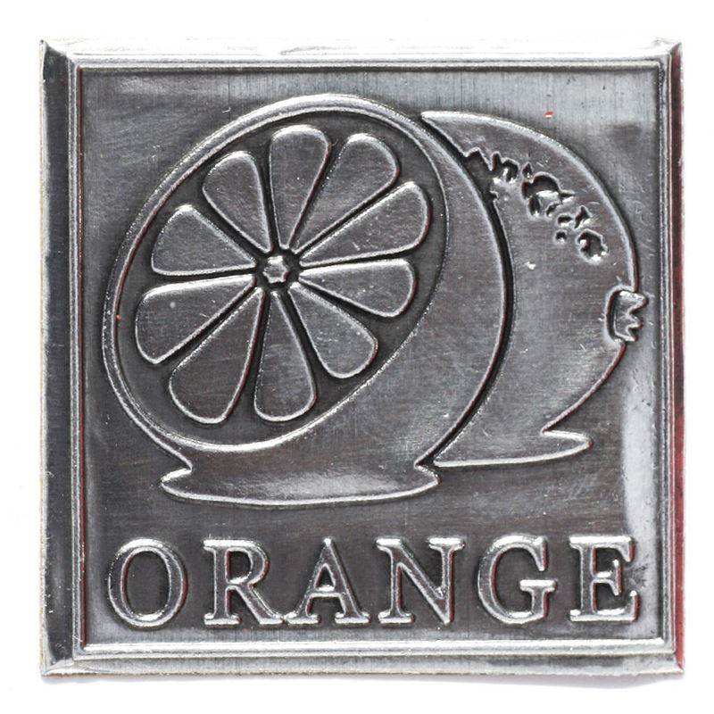 Pločica od kositra 'Naranča', kvadratna, metal, srebrna Pločica od kositra 'Naranča', kvadratna, metal, srebrna